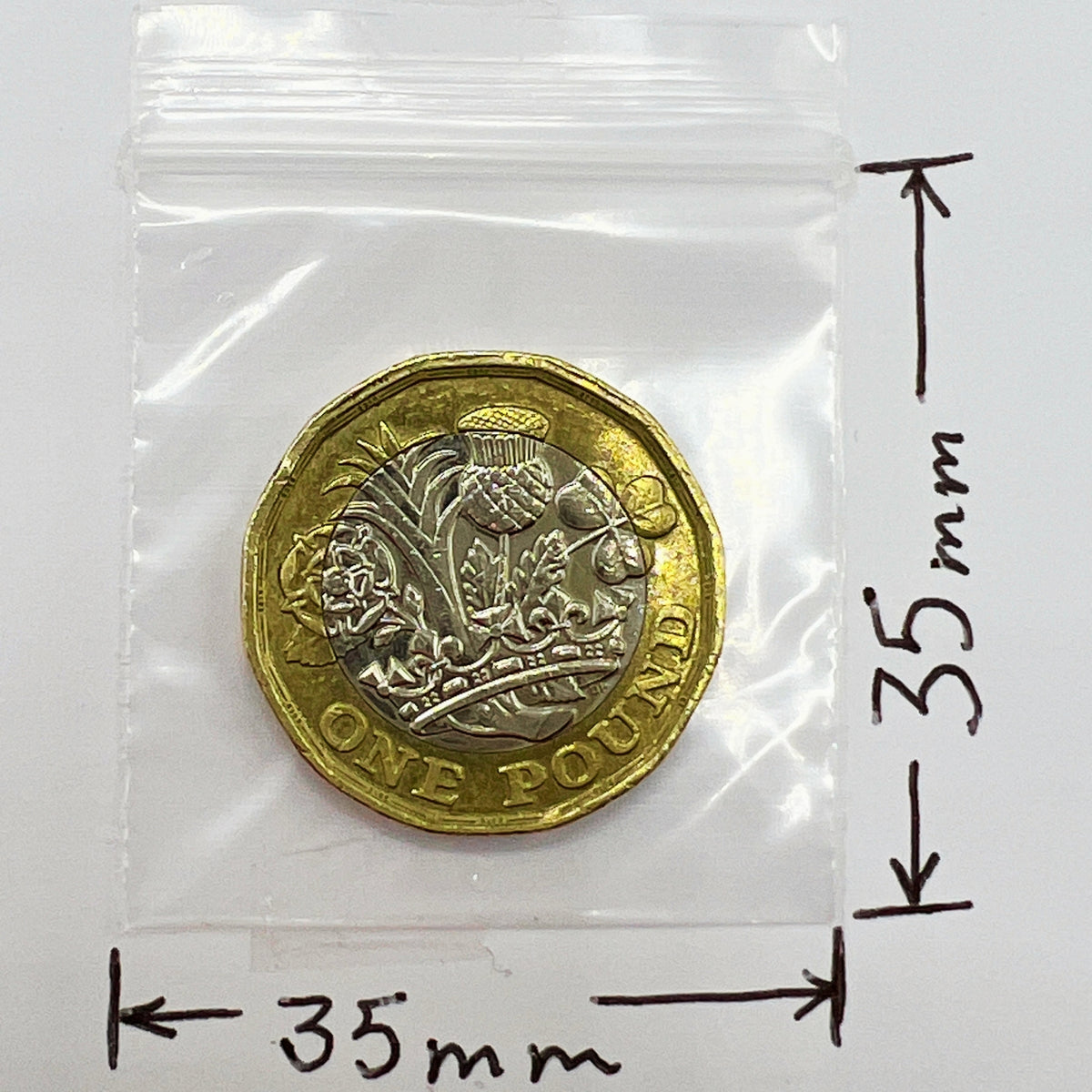 Clear 35x35mm 1.4x1.4 inch grip seal plastic bags for storage and sorting